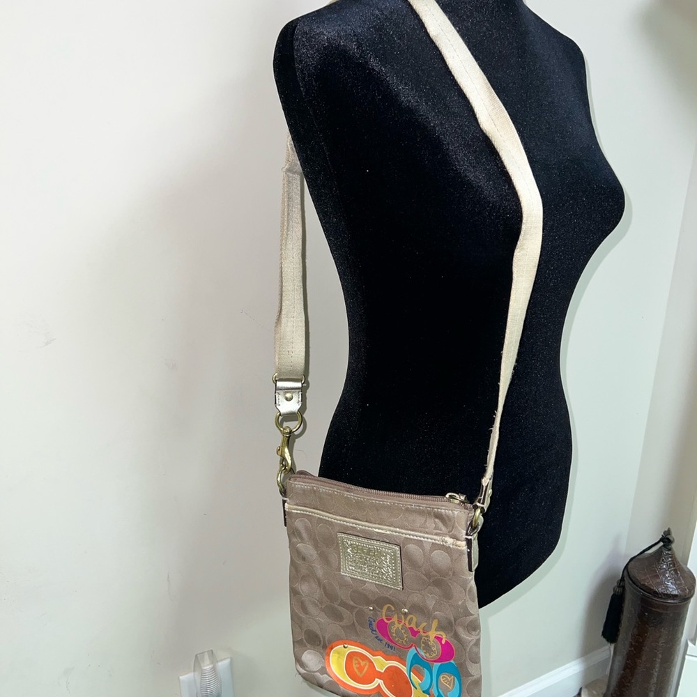 Coach Signature Scribble Crossbody – Vintage Y2K